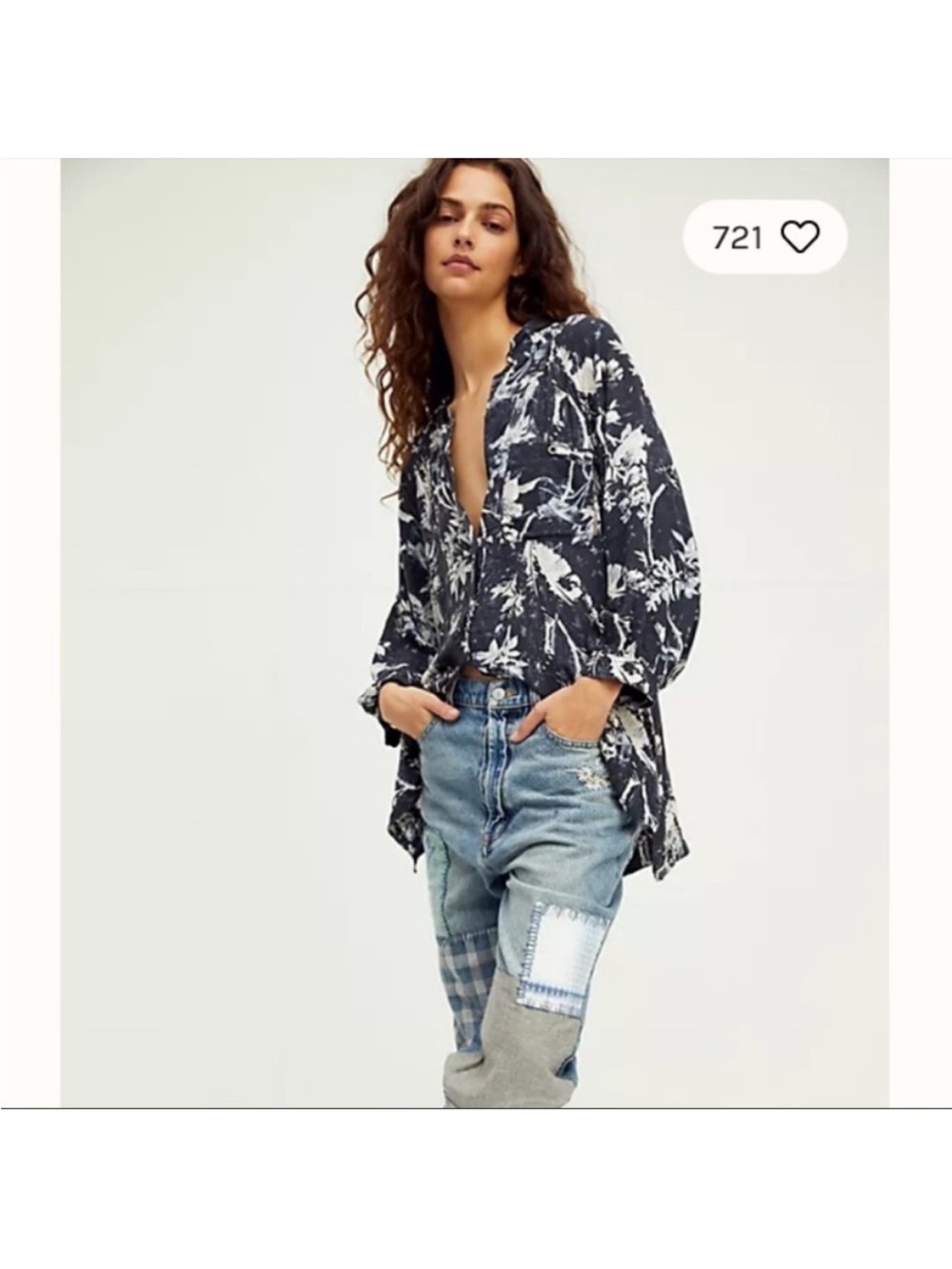 We The Free It’s a Vibe Navy and White Floral Button-Down Tunic